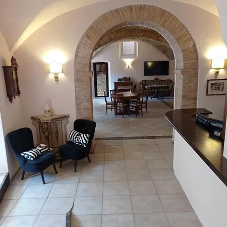 Palazzo Natalini 2* Trevi