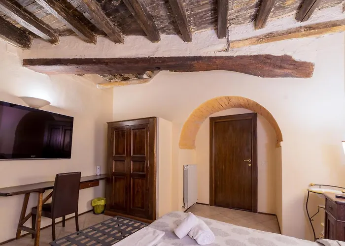 Palazzo Natalini Trevi